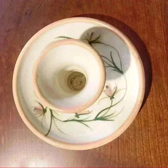 Peach Floral Ceramic Pottery Single Candle Holder Plate Signed. - Picture 4 of 6
